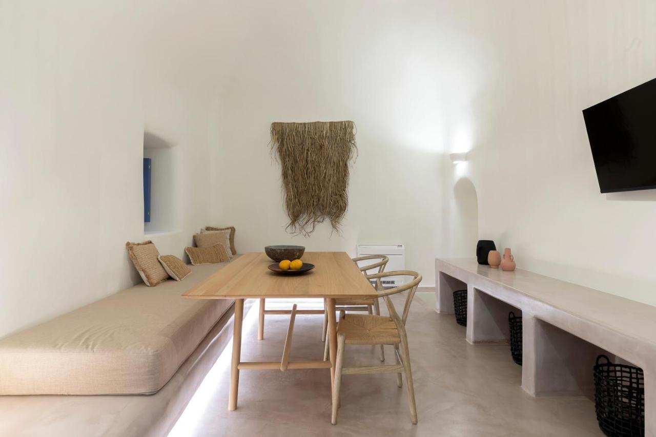 Acave Santorini Suites Vóthon Eksteriør billede