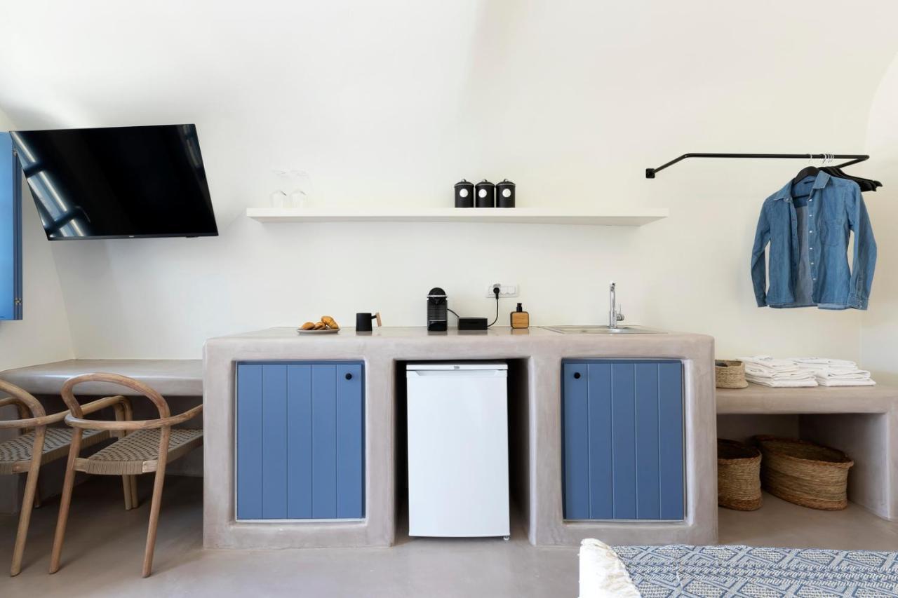 Acave Santorini Suites Vóthon Eksteriør billede